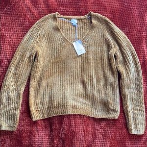 Gold soft knit, v-neck sweater